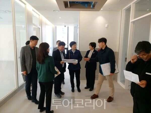 일산동구보건소 신축 현장 사전 입주 점검/투어코리아뉴스 정명달 기자