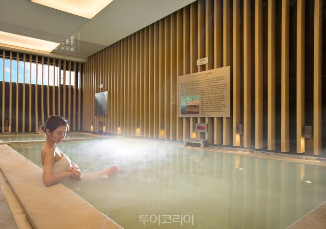 "루체빌 객실(트윈룸)" "디아넥스 아라고나이트 고온천" /사진-휘찬