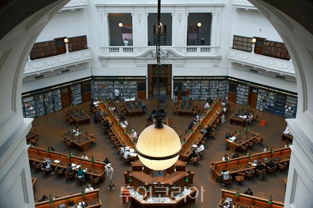 플린더스 스트리트역 빅토리아 주립 도서관 크라운 타워 멜버른 퍼더레이션 광장 /사진-트립닷컴