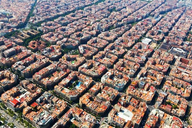 바르셀로나 시내 전경, 사진 스페인관광청 ⓒTurespaña