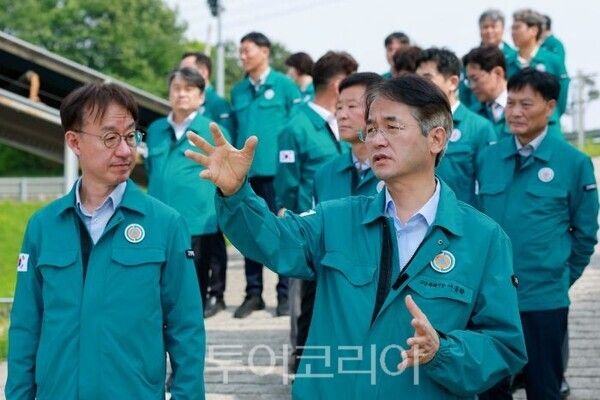고양시 재난대응체계 가동 배수 펌프장 점검나선 이동환 시장/투어코리아뉴스 정명달 기자