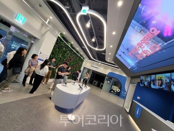 제물포AI융합교육센터에서 연수중인 한가람초 교사/투어코리아뉴스 정명달 기자