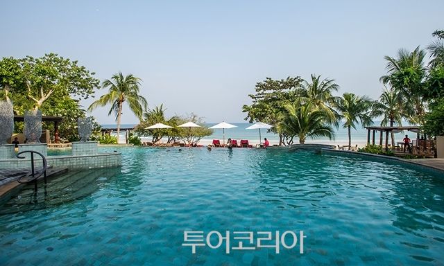 코사멧 풀 빌라 리조트 '파라디' 메인 수영장