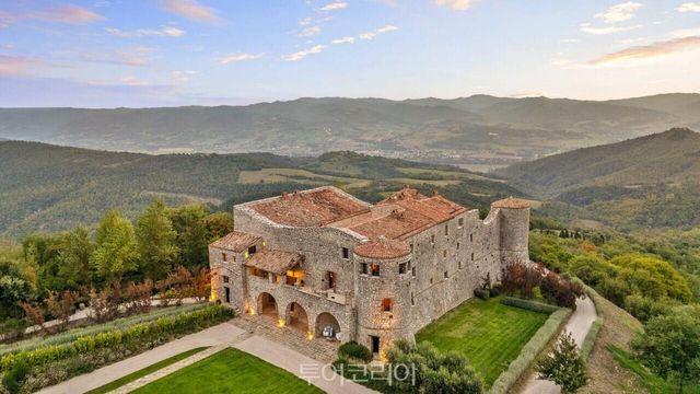 만다린&nbsp;오리엔탈&nbsp;익셉셔널&nbsp;홈즈