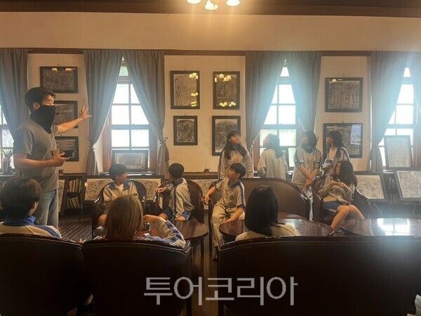 중구 청소년 레저.관광 서비스 직종 체험/투어코리아뉴스 정명달 기자