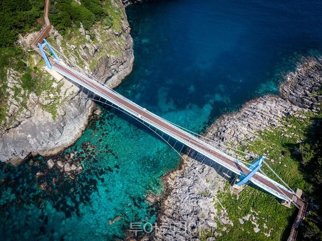 하늘에서 본 울릉도 관음도 전경