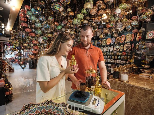 &nbsp;퍼퓸 수크 /사진-두바이관광청