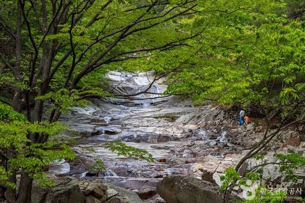 밀양 호박소계곡/ 사진-ⓒ한국관광공사 포토코리아-김지호