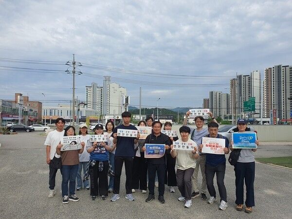 연천군 기획감사담당관 청렴 캠페인 참석자 기념촬영 모습(사진제공=연천군청)