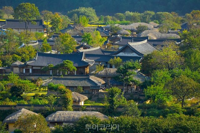 2012년 한국관광 공모전에 입상한 오세근의 안동하회마을/사진-한국관광공사