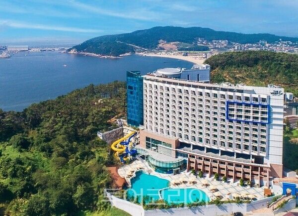 더위크앤리조트