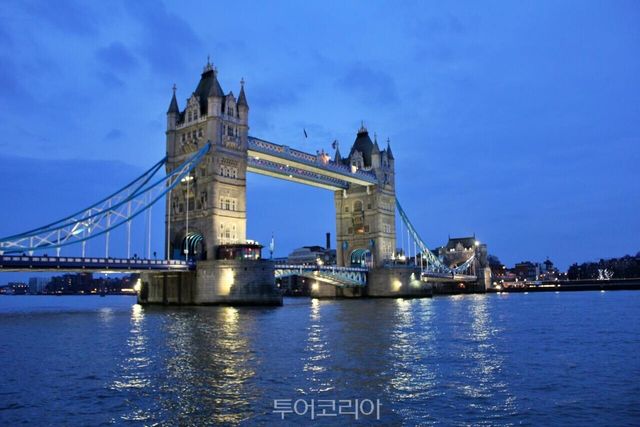 런턴 타워 브리지