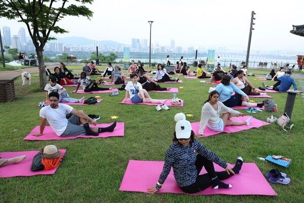 별빛요가(사진제공=강남구청)