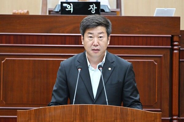 연천군의회 윤재구 의원(사진제공=연천군의회)
