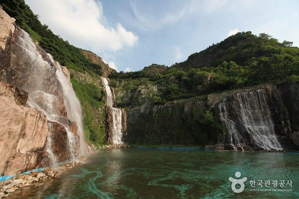 용마폭포공원 (ⓒ한국관광공사 대한민국 구석구석)