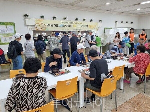 초복 복달임 행사/투어코리아뉴스 정명달 기자