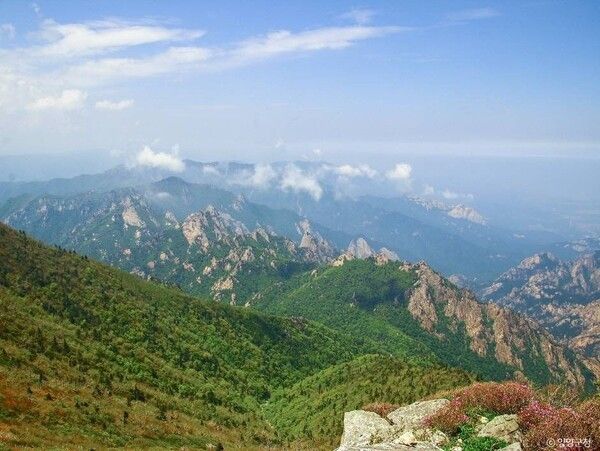 설악산&nbsp;(ⓒ한국관광공사 대한민국 구석구석-양양군청)