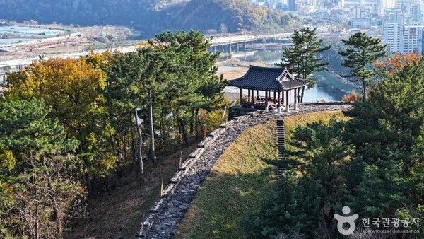 밀양 읍성&nbsp;(ⓒ한국관광공사 대한민국 구석구석)