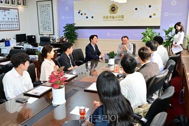 이종환 서울시의회 부의장 송파구 청년들과&nbsp; 대화의 시간 가져/사진=서울시의회