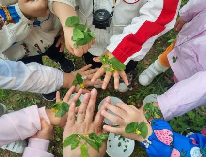 숲 해설 프로그램운영 모습(사진제공=강동구청)