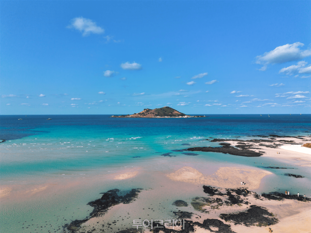 협재해수욕장 /사진-제주관광협회