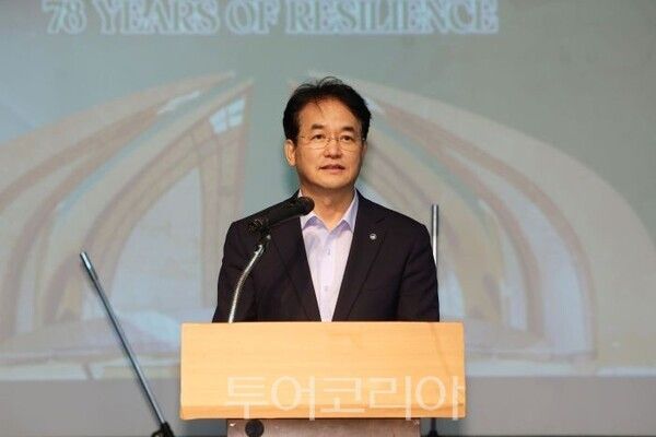 축사하는 이동환 시장/투어코리아뉴스 김경남 기자