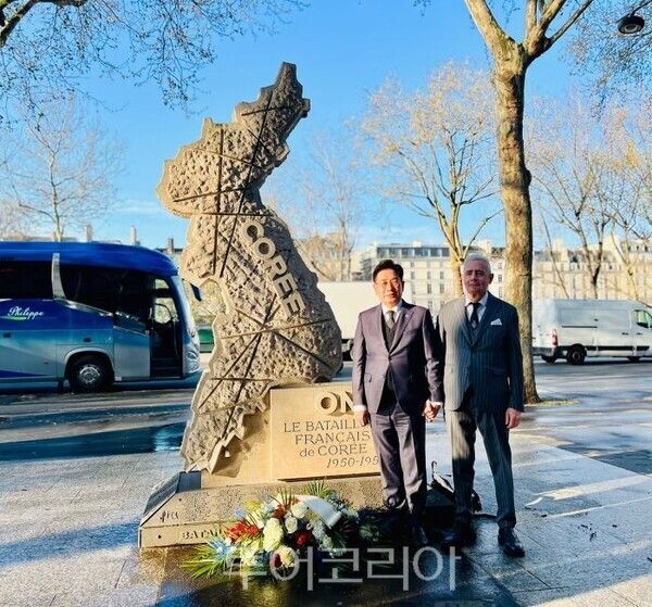 프랑스 6.25 참전비 전진선 군수/투어코리아뉴스 김경남 기자