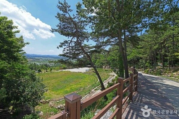 용봉산 자연휴양림&nbsp;(ⓒ한국관광공사 대한민국 구석구석)&nbsp;