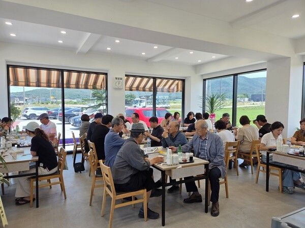 경주시 산북면 소재 들녘한끼 1호점 식당 내부./사진-경북도