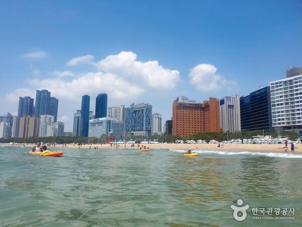 해운대&nbsp;(ⓒ한국관광공사 대한민국 구석구석)