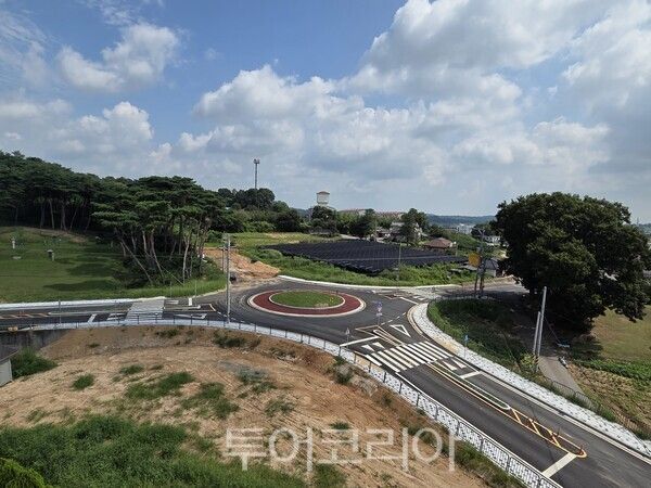 당진시는 순성면 봉소리 일원에서 추진해 온 순성도시계획도로 중로3-801호선(순성 우회도로) 개설공사 1단계 구간을 개통했다. /사진-당진시
