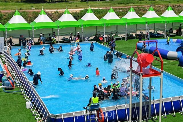 원주천 르네상스 물놀이장 /사진-원주시