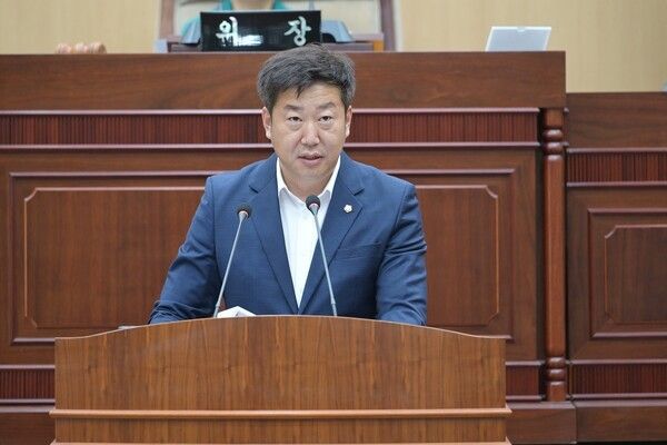 연천군의회 윤재구 의원(사진제공=연천군의회)