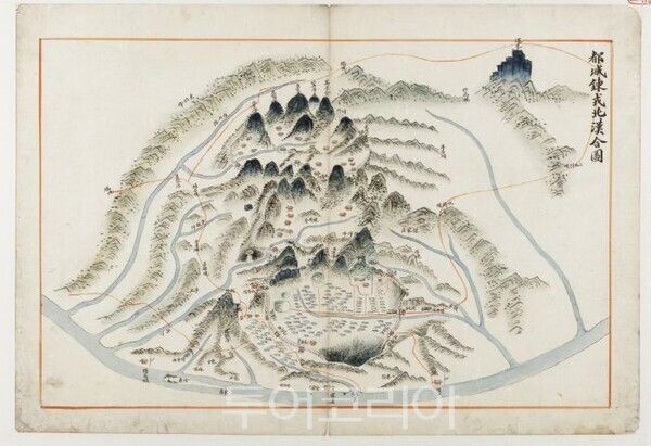 한양의 수도성곽 구성(도성연융북한합도, 동국여도 18세기)/투어코리아뉴스 김경남 기자