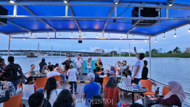 쿠칭 워터프론트