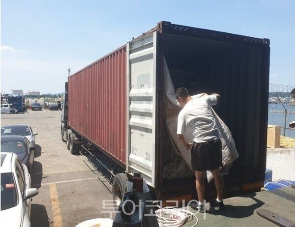 밀수된 차량 현장 검거사진/투어코리아뉴스 정명달 기자