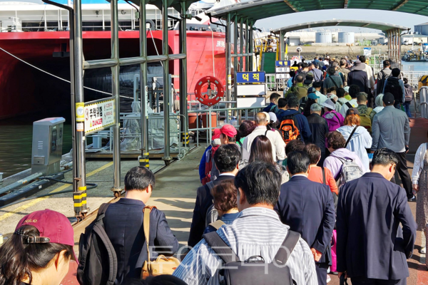인천여객터미널 전경