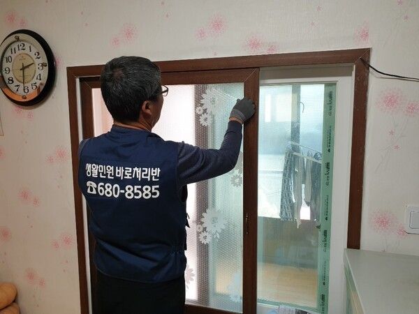 영양군 생활민원 바로처리반의 활동 모습./사진-영양군