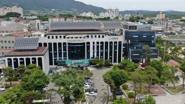 거창군청 전경(제공=거창군)