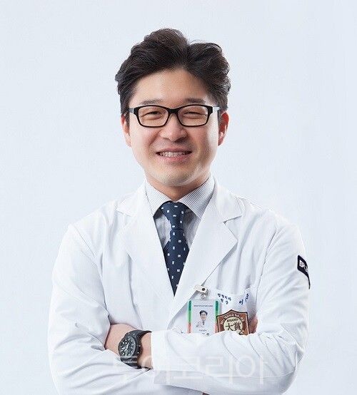 국제바로병원 이정준 병원장