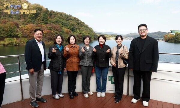 지민희 양평군의장과 의원들이 가평을 찾아 관광지 비교사찰에 나섰다/투어코리아뉴스 김경남 기자 사진=의회