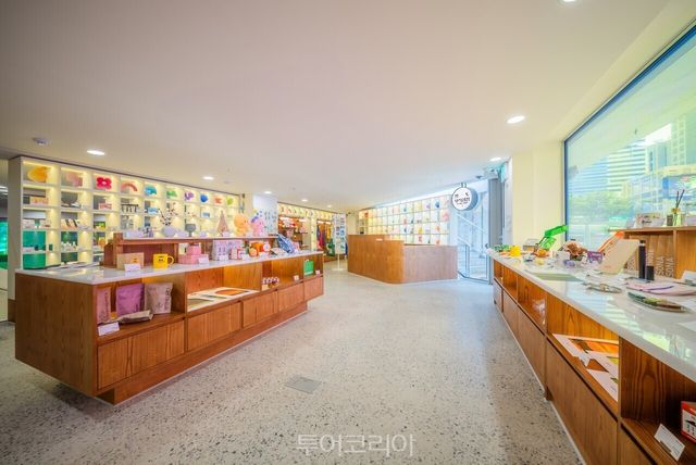 굿즈숍/사진-서울관광재단