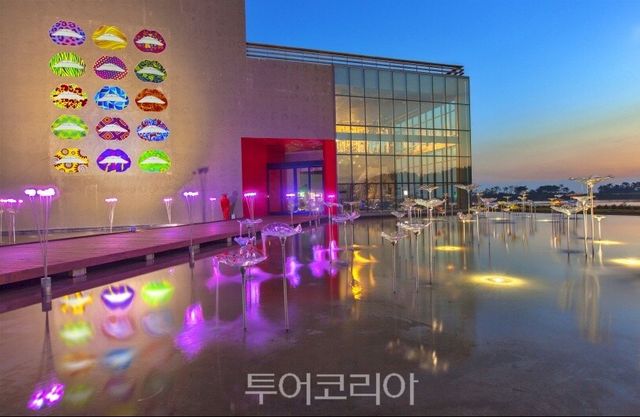 유리섬박물관 전경／사진－안산시