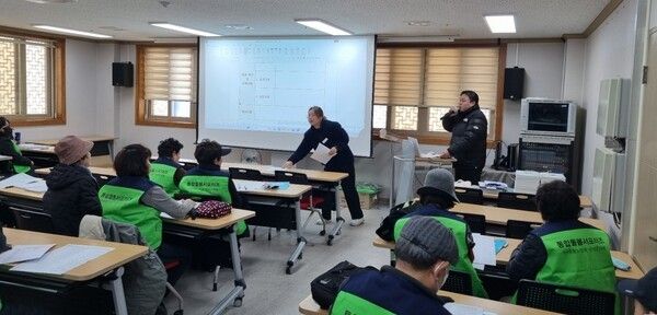 통합돌봄 서포터즈 활동 교육모습./사진-의성군