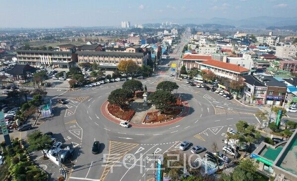 ▲부여군 청사 전경. /사진-부여군