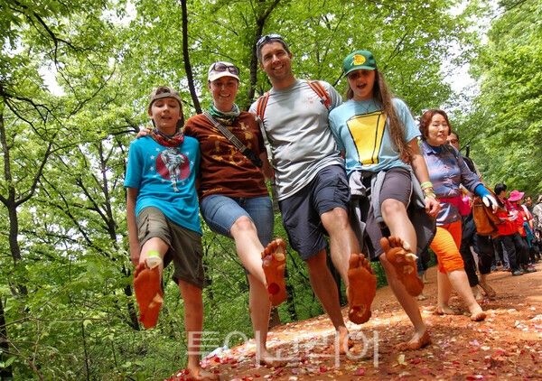 사진 / 선양계족산맨발축제위원회 제공