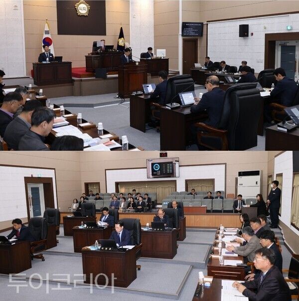 ▲회의가 열리고 있는 금산군의회 본회의장 모습. /사진-금산군의회(편집 류석만 기자)