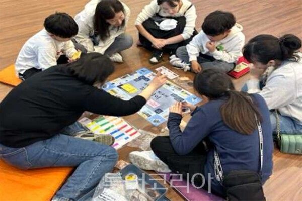 사진_석조전에서 만난 세계 체험모습, 궁능유적본부 덕수궁관리소 제공