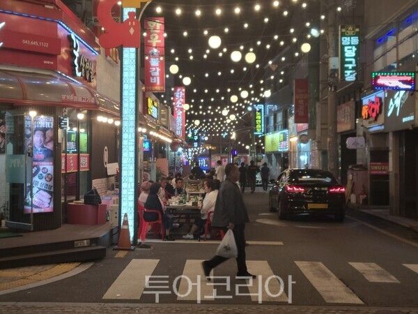 지난해 명동고기데이 행사 모습/사진=제천시