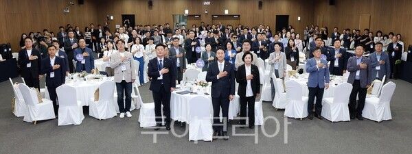 19일 경기도의회 의회 대회의실에서 초선의원들을 중심으로 ‘제12대 의회 의원 오리엔테이션’을 개최되고 있다/사진=경기도의회